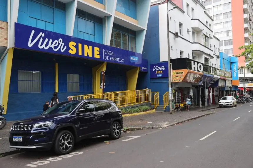 Uberlândia promove feirão com mais de 5 mil vagas de emprego
