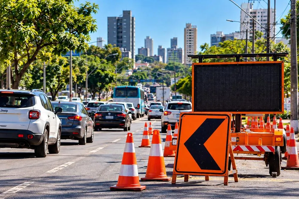Prefeitura comunica interdições em vias de seis bairros a partir desta sexta-feira em Uberlândia
