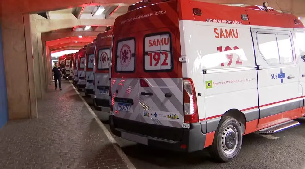 Uberlândia recebeu 11 viaturas do Samu — Foto: TV Integração/Reprodução