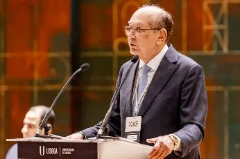 Ministro Gilmar Mendes discursa no Fórum de Lisboa - Foto: Reprodução do Instagram